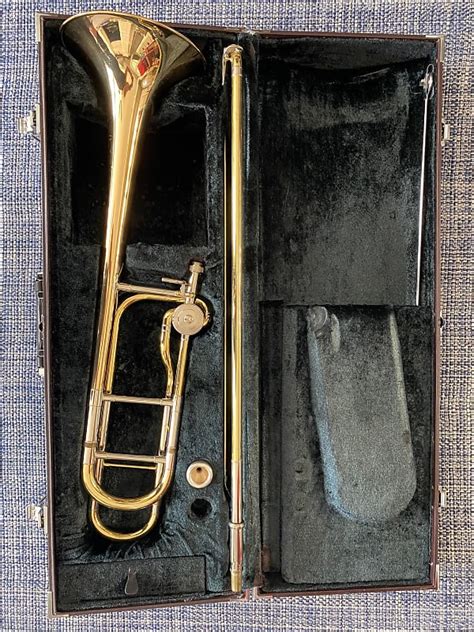 Yamaha YSL 682b Professional Bb/F Trombone (Serial: 002000)